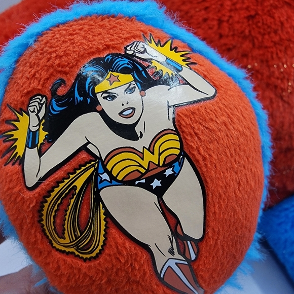 2015 Build A Bear Wonder Woman DC Comics Plush Bear - Smoke Free Home - Picture 3 of 7